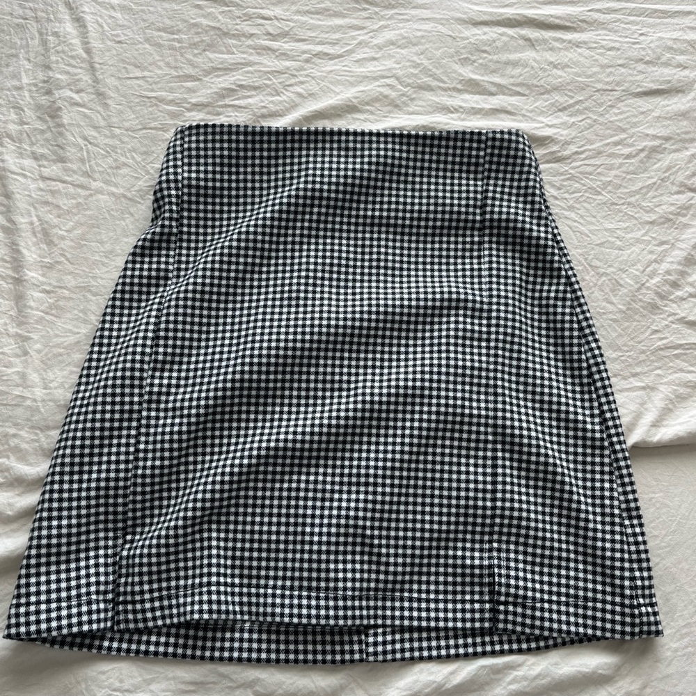 Classic Black and White Checkered Skirt